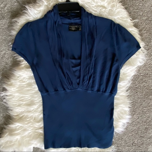 Beautiful Blue Short-Sleeve Sweater Made by B Moss Size XL - Picture 2 of 6